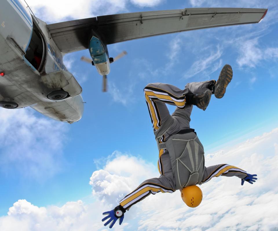 Digital altimeters are used for skydiving.