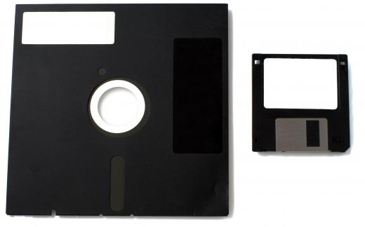 The PS/2 line established some standard formats that have since become outdated, such as a floppy disk drive.