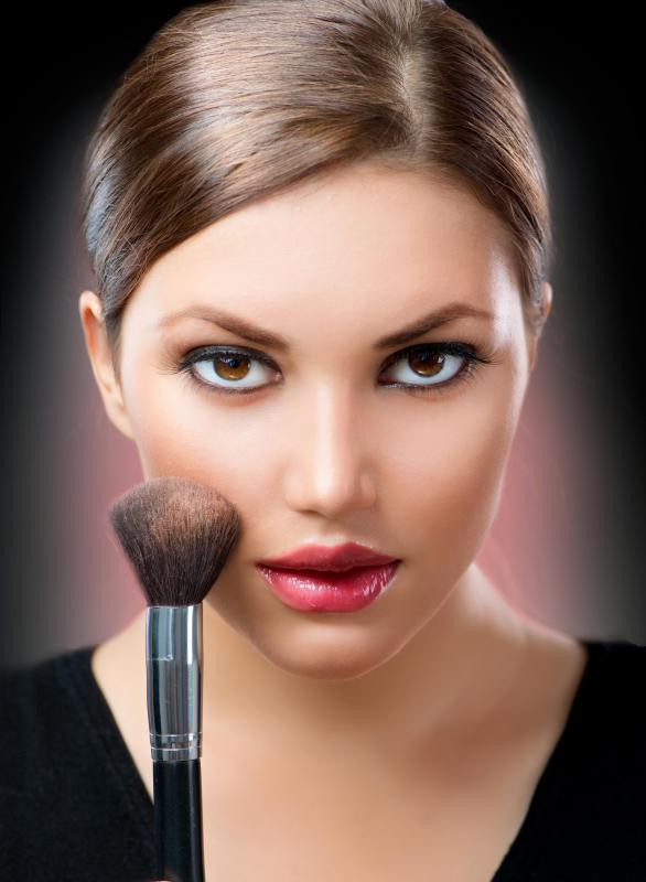 Some blush is sold in a pallete, which allows users to alternate or combine colors.