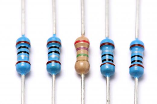 Current flowing through resistors can be measured.