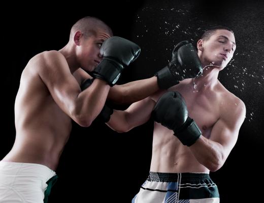 Popular one-on-one MMOs include boxing games.