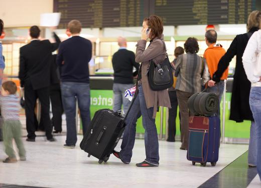 Whisper mode makes it easier to communicate via cell phone in a noisy environment, like an airport.