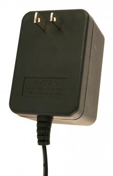 什么是万能充电器？ （附图片）